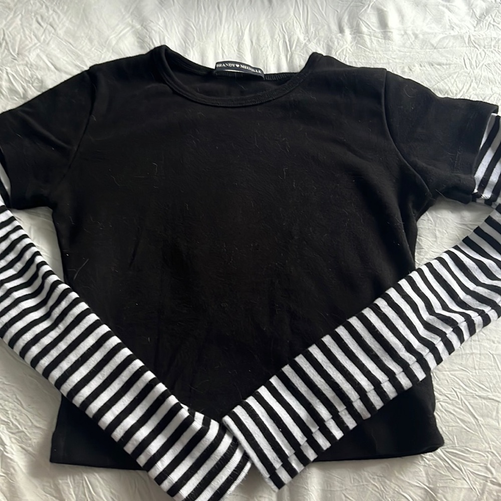 brandy melville black and white cropped top